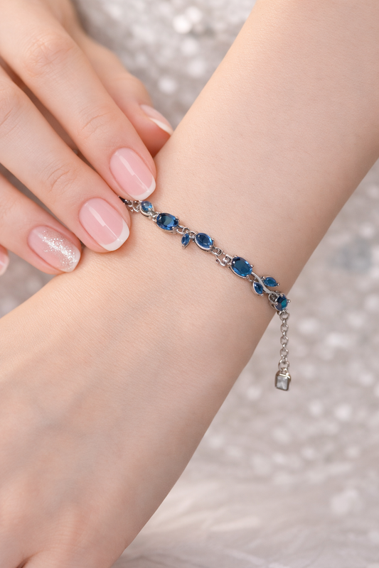 Blue tiny Beautiful Bracelet